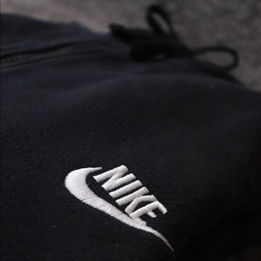 Nike sweater